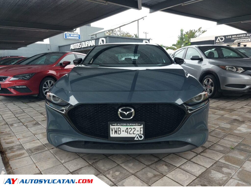 Mazda 3 Hatchback Signature 2022 AutosYucatan