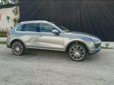 PORSCHE CAYENNE 2016