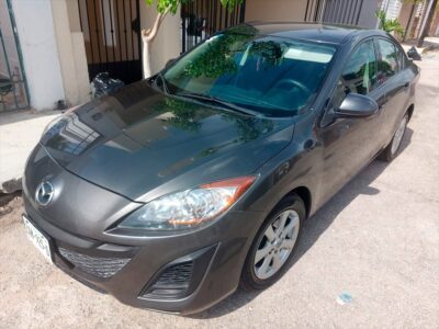 Mazda 3 Touring 2011