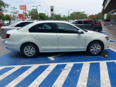 Volkswagen Jetta Trendline 2016