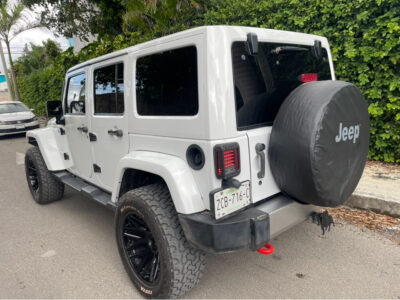 jeep 2017 sahara wranger Unlimited 4×4 v6