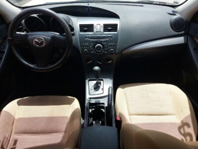 Mazda 3 I Touring 2012