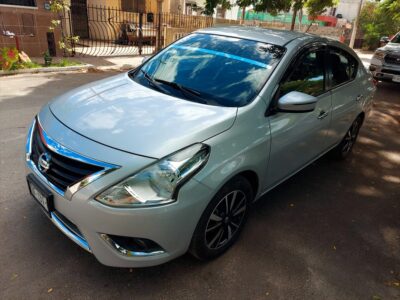 Nissan Versa Ejecutivo 2019