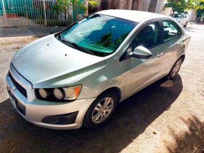 Chevrolet Sonic LT Sedán 2013