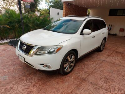 Nissan Pathfinder Exclusive 2014