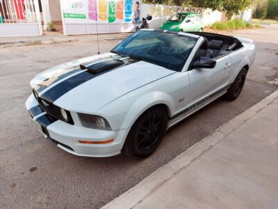 Ford Mustang GT Convertible 2007