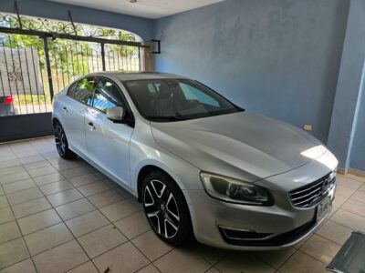 VOLVO S60 2017