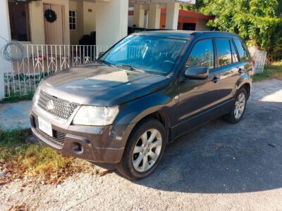 Suzuki Grand vitara GL 2012