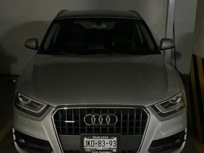 Audi Q3 Luxury 2.0 2013