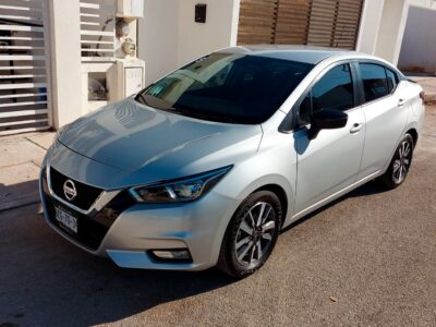 Nissan Versa Advance CVT 2021