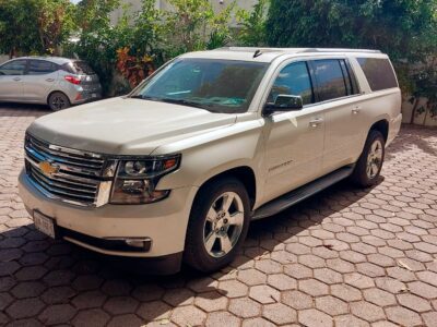 Chevrolet Suburban 4×4 2015