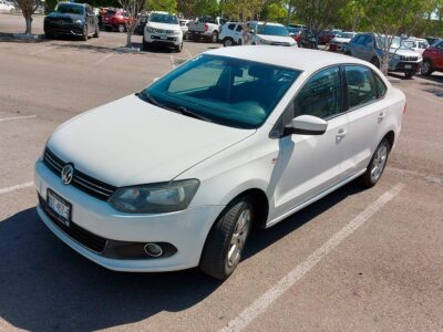 Volkswagen Vento Tiptronic 2014