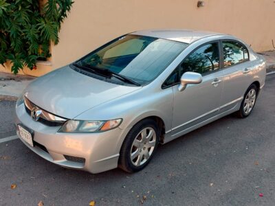 Honda Civic LX 2011