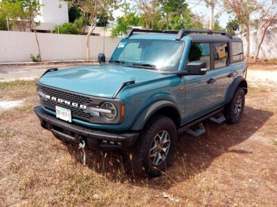 Ford Bronco Badlands 2021