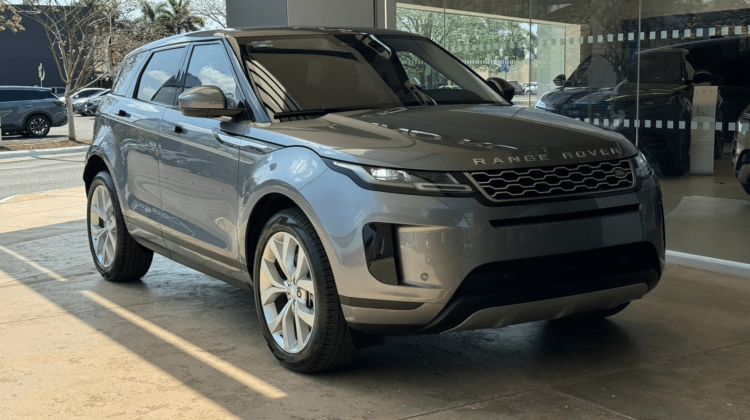 Land Rover Range Rover Evoque SE (2023)