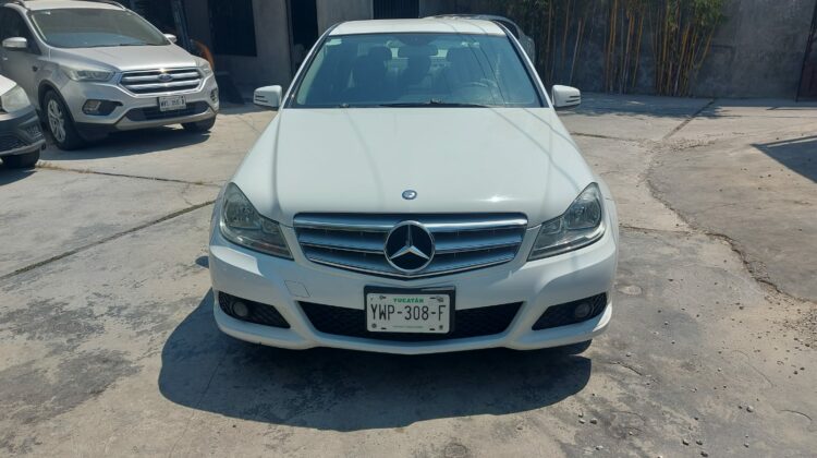 Mercedes Benz Clase C180 2013