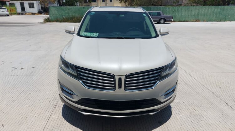 Lincoln MKC 2017