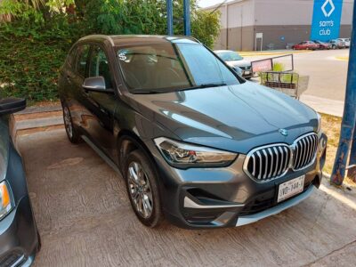 BMW X1 sDrive20iA Line Out 2020