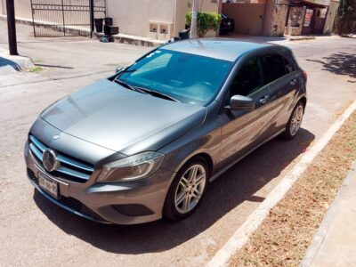 Mercedes Benz Clase A 200 Hatchback 2013