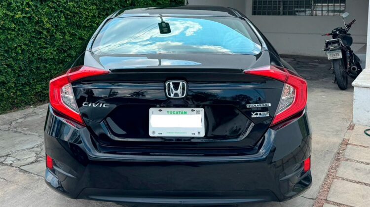 Honda Civic Touring 2018