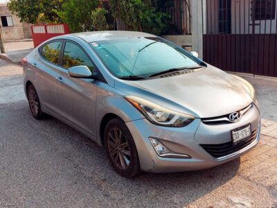 Hyundai Elantra GLS Premium 2016