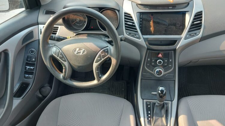 Hyundai Elantra GLS Premium 2016