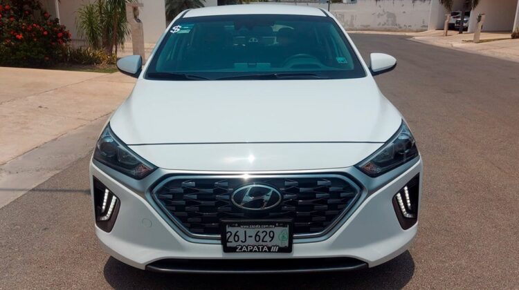 Hyundai Ioniq Hybrid 1.6 GLS Premium 2020