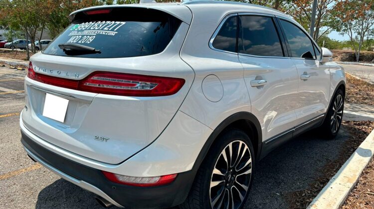 Lincoln MKC 2019