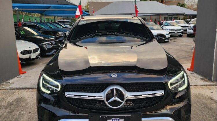 Mercedes Benz Clase GLC300 2021