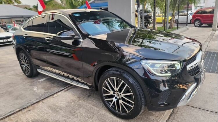 Mercedes Benz Clase GLC300 2021