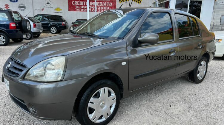 Nissan Platina 2004