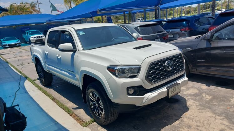 Toyota Tacoma 2023