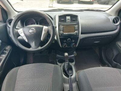 Nissan Versa Advance 2017