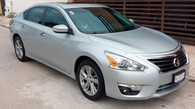 Nissan Altima Navy Advance 2015