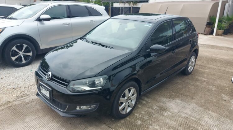 Volkswagen Polo Highline 2014