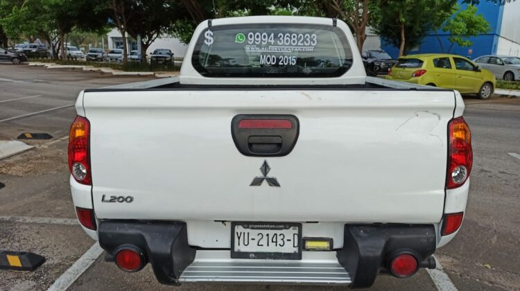 Mitsubishi L200 2015