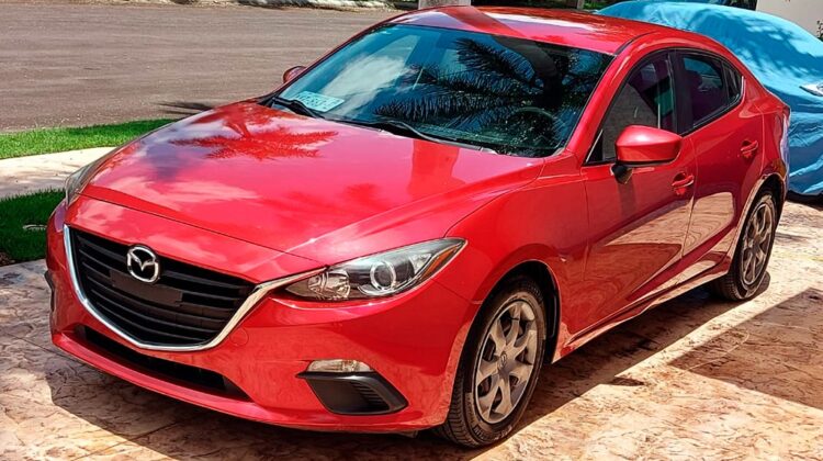 Mazda 3 SDN Skyactiv 2.0L 2014