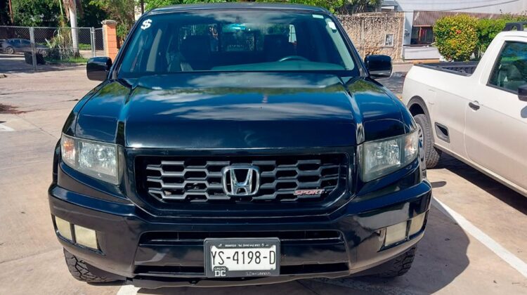 Honda Ridgeline Sport 2013