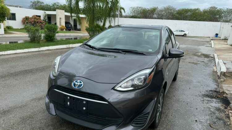 Toyota Prius C Hibrido 2019