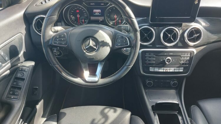 Mercedes Benz CLA 200 2019