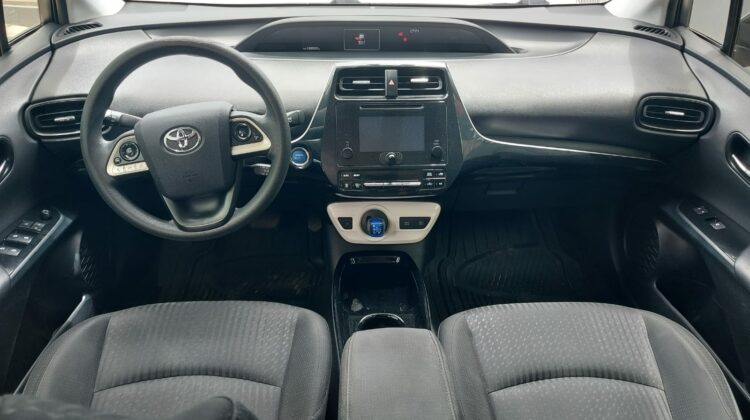 Toyota Prius 2018