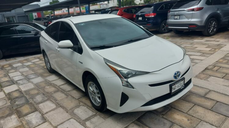 Toyota Prius 2018