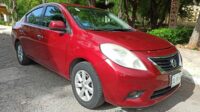 Nissan Versa Exclusive 2013