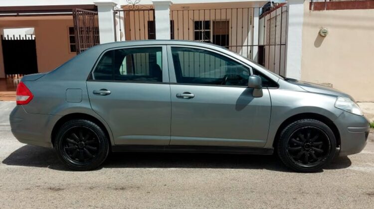 Nissan Tiida Advance 1.8 125 HP STD 2014