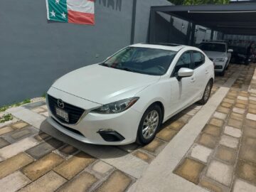 Mazda 3 i Touring 2016