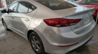 Hyundai Elantra GLS Automático 2017