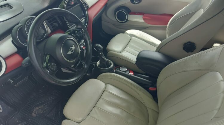 Mini Cooper Convertible 2018