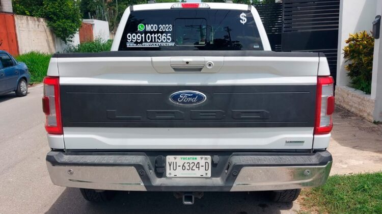 Ford Lobo Lariat 4×4 2023