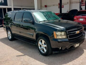 Chevrolet Suburban 2011