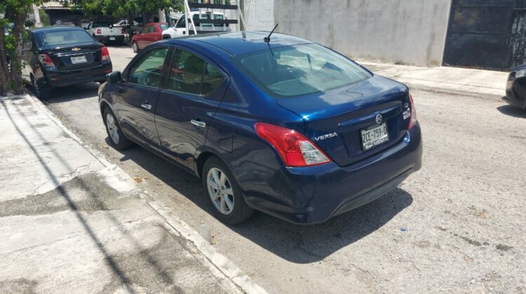 Nissan Versa Sense 2019